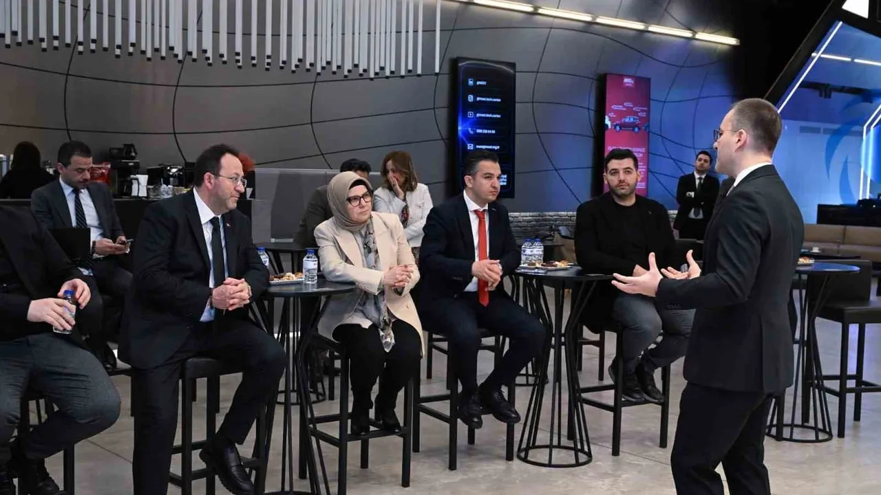 Kayseri, Küresel Tedarik Karmaşasına Dijital Yanıt: MEXT Teknoloji Merkezi İncelemesi