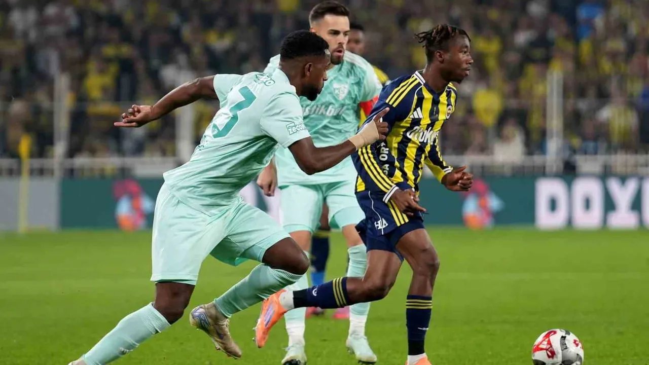 Kayserispor evinde Fenerbahçe'ye karşı 5 maçtır puan alamıyor