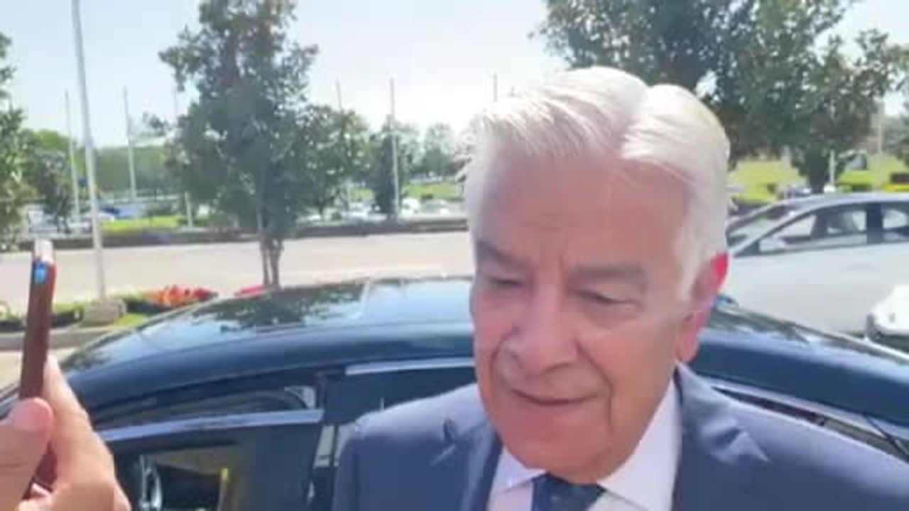 Khawaja Asif: İran ve ABD Arasında Yeni Görüşme Turunun Yakında Başlaması Bekleniyor