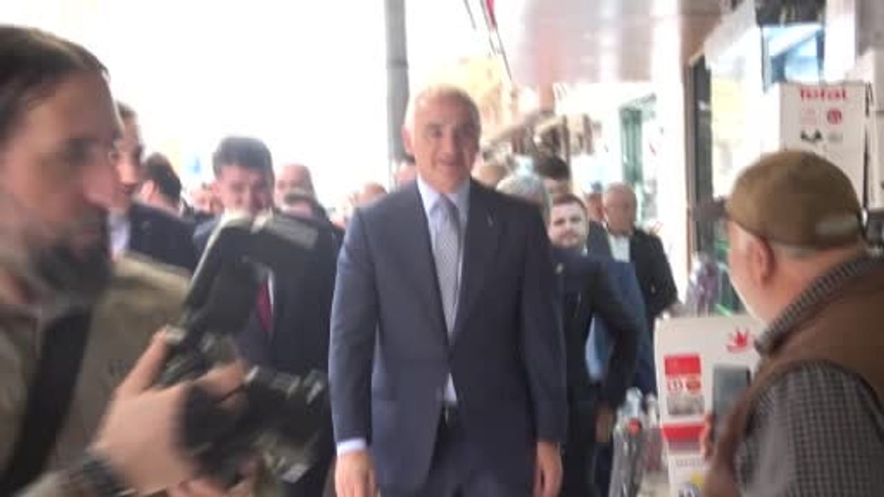 Kilis'te 3 vakıf eseri cami restorasyonun ardından yeniden ibadete açıldı