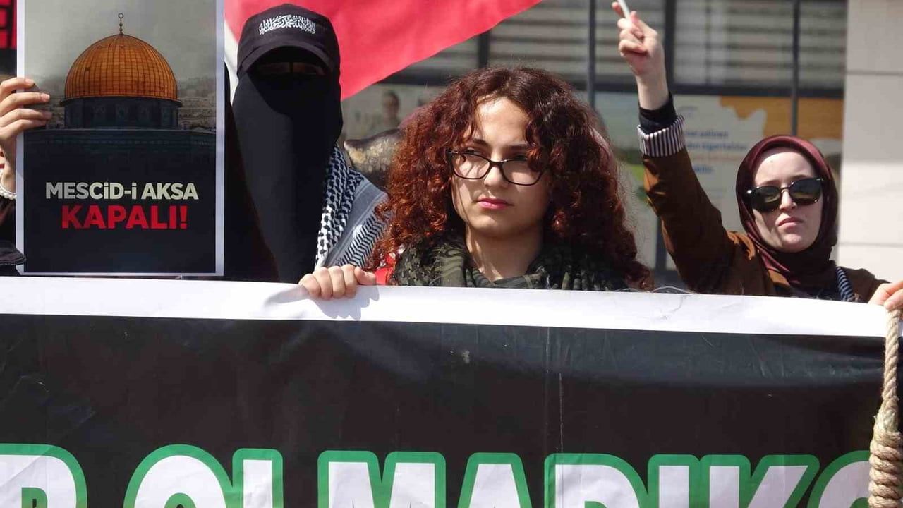 Kilis'te STK'dan İsrail'in Filistinli Esirlere Yönelik İdam Kararına Tepki ve Uluslararası Çağrı