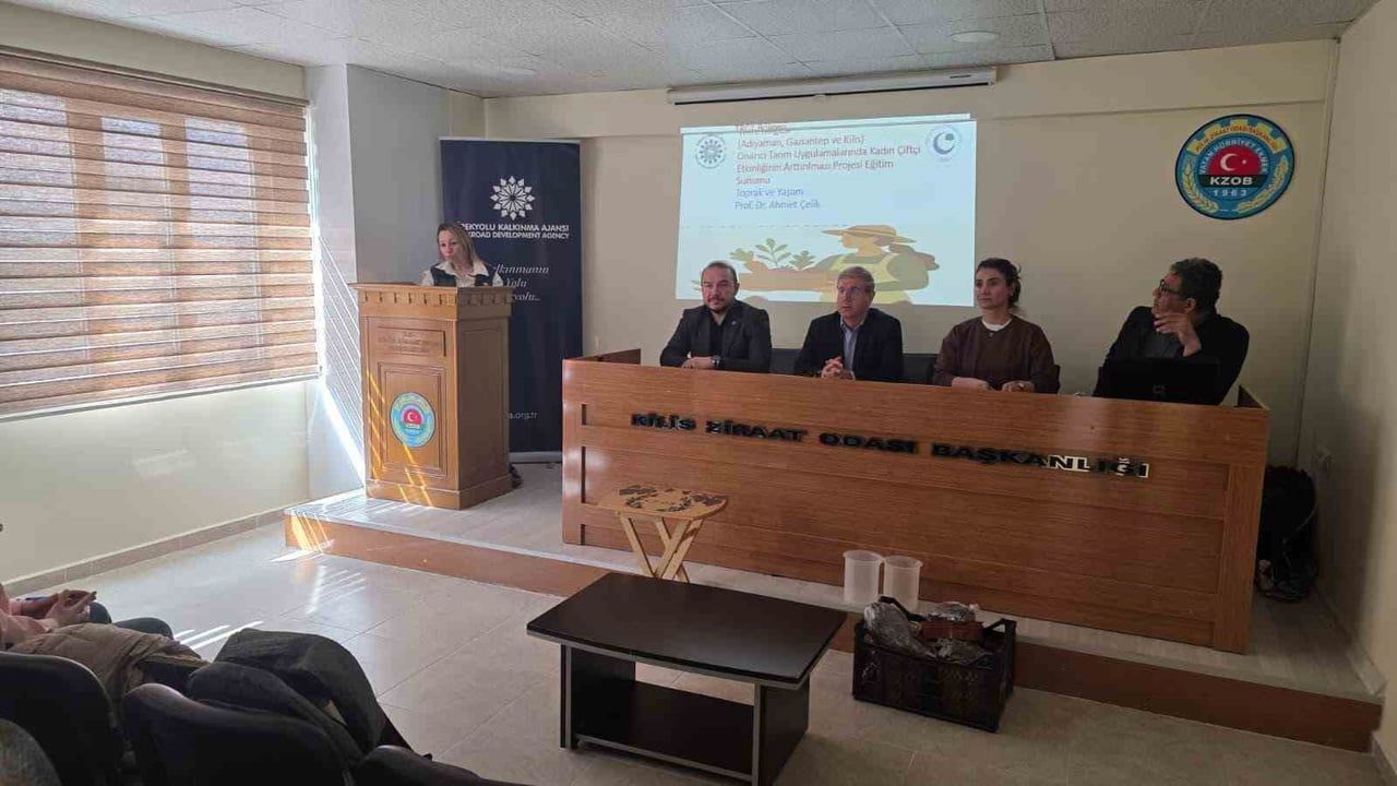 Kilis ve Gaziantep'te Kadın Çiftçilere Onarıcı Tarım Eğitimi: Amaç İklim Dayanıklılığını Artırmak