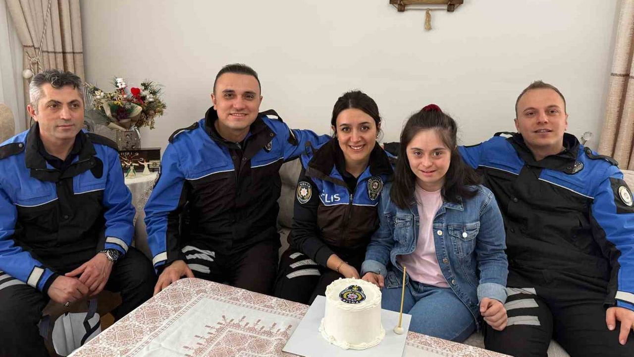 Kırıkkale'de down sendromlu İrem Hataş’a doğum gününde polis üniforması sürprizi