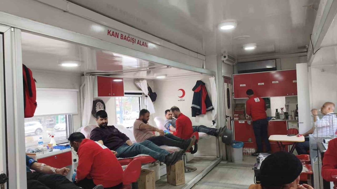Kızılay, Ahlat’ta İki Günde 184 Ünite Kan Topladı