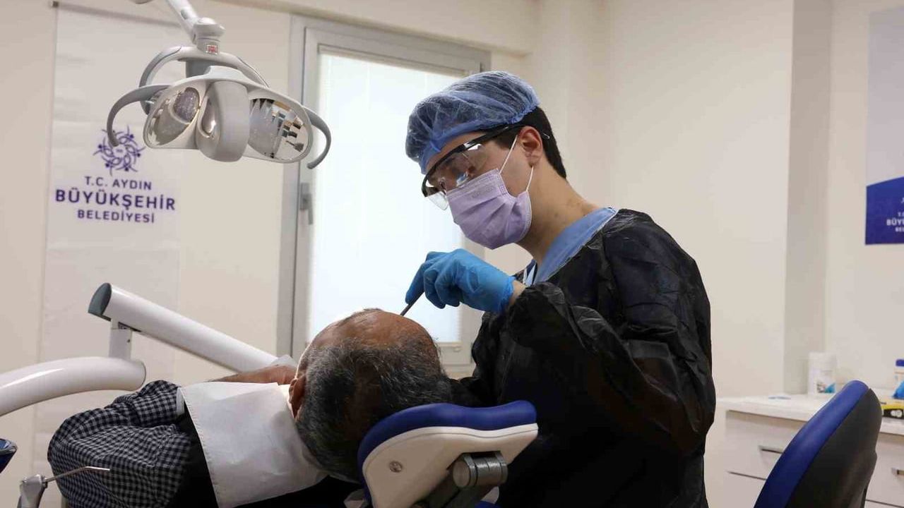 Koçarlı Ağız ve Diş Sağlığı Polikliniği hizmete başladı