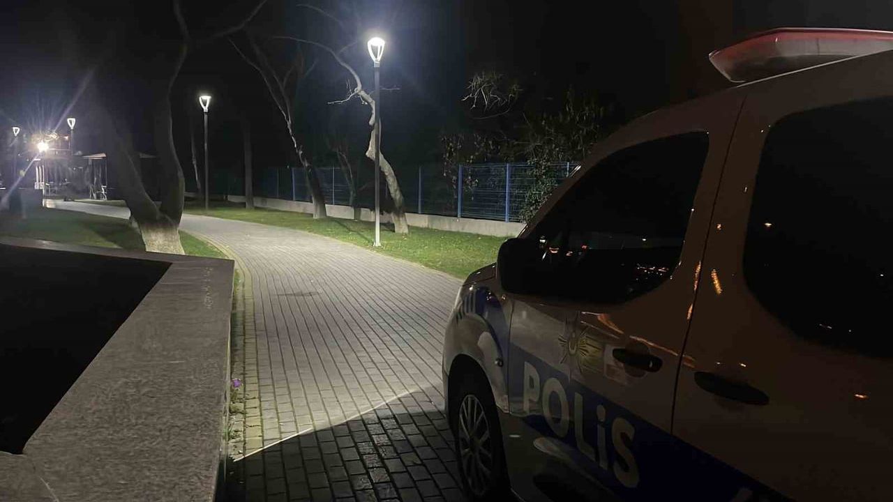 Konya Selçuklu'da parkta bıçaklı kavga: 3 kişi yaralandı