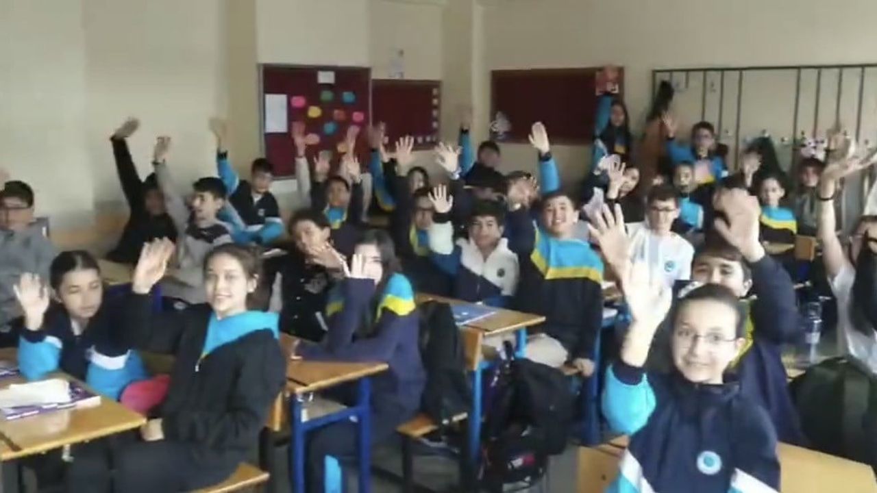 Konya ve Diyarbakır Okulları Arasında Kardeş Okul Protokolüyle Eğitimde Dayanışma