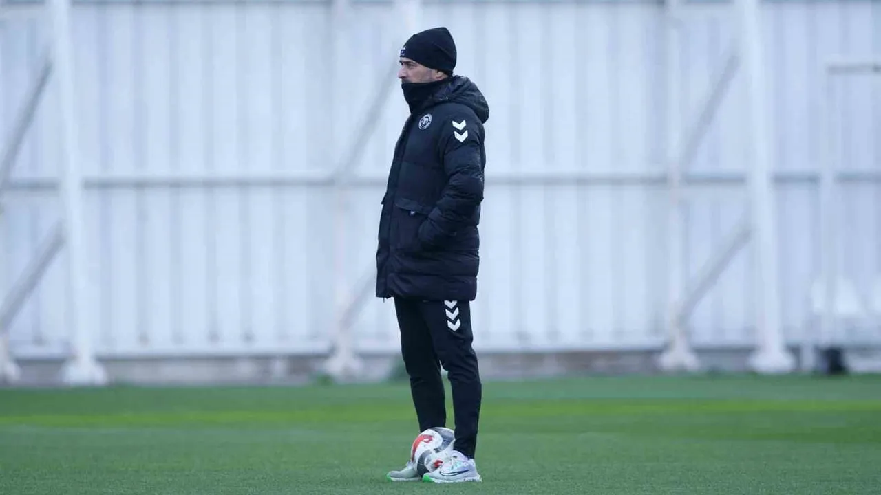 Konyaspor, Kayacık Tesisleri'nde Fatih Karagümrük maçı hazırlıklarını sürdürdü