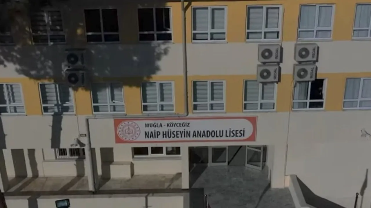 Köyceğiz Naip Hüseyin Anadolu Lisesi, 5. Grup Hareketlilik Programı ile 2 öğretmen ve 7 öğrenci yurt dışına gidecek