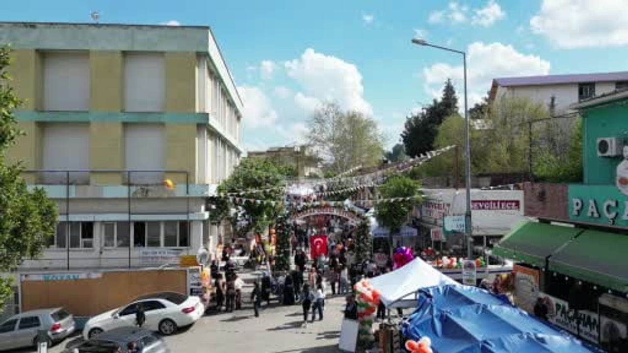 Kozan Portakal Çiçeği Festivali ikinci yılında renkli görüntülerle başladı