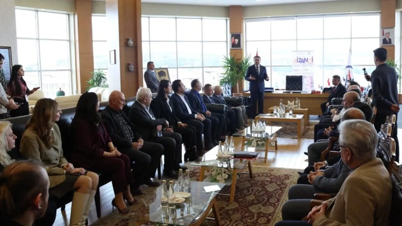 Kütahya’da 2. Ulusal Aizanoi Seramik ve Çini Tasarım Yarışması ve Festivali tanıtıldı