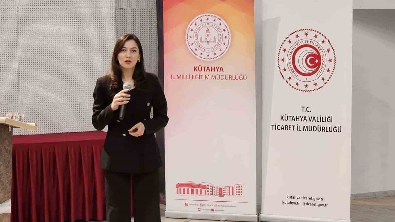 Kütahya'da gençlere yönelik girişimcilik eğitimi: Mesleki eğitimle iş hayatına hazırlık