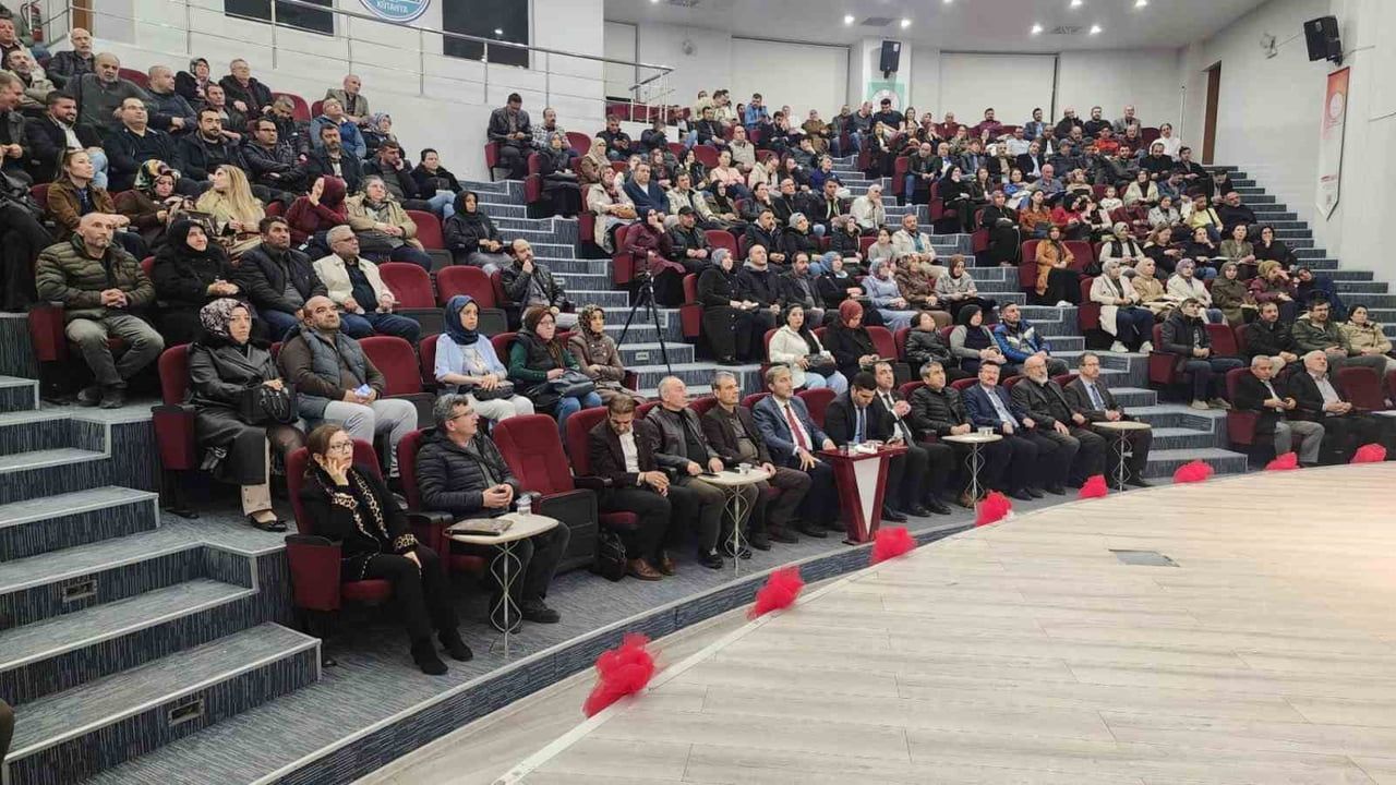 Kütahya Veli Buluşmaları'nda "Bir çocuk, bir gelecektir" vurgusu