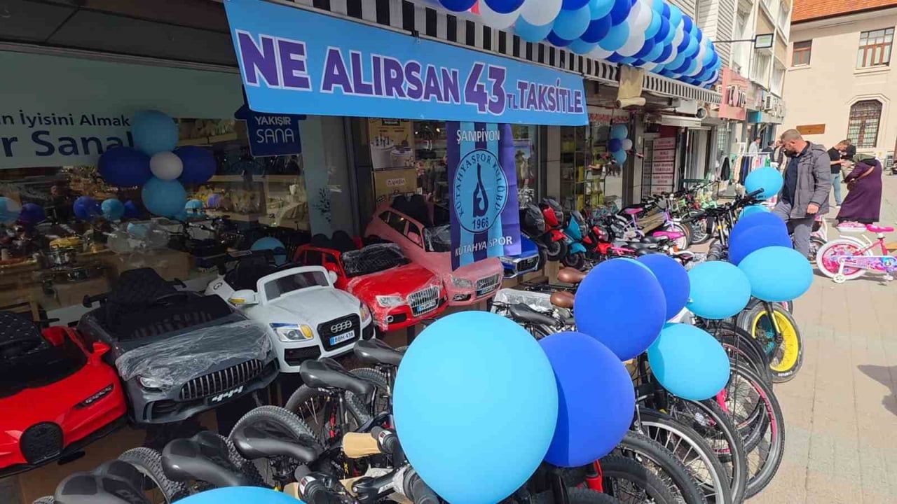 Kütahyaspor şampiyonluğuna özel mağazada 43 TL taksit kampanyası