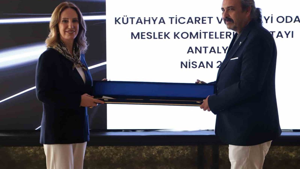 KUTSO Meslek Komiteleri Çalıştayı Antalya'da: Üye Anketiyle Veri Odaklı Strateji Hedefleniyor