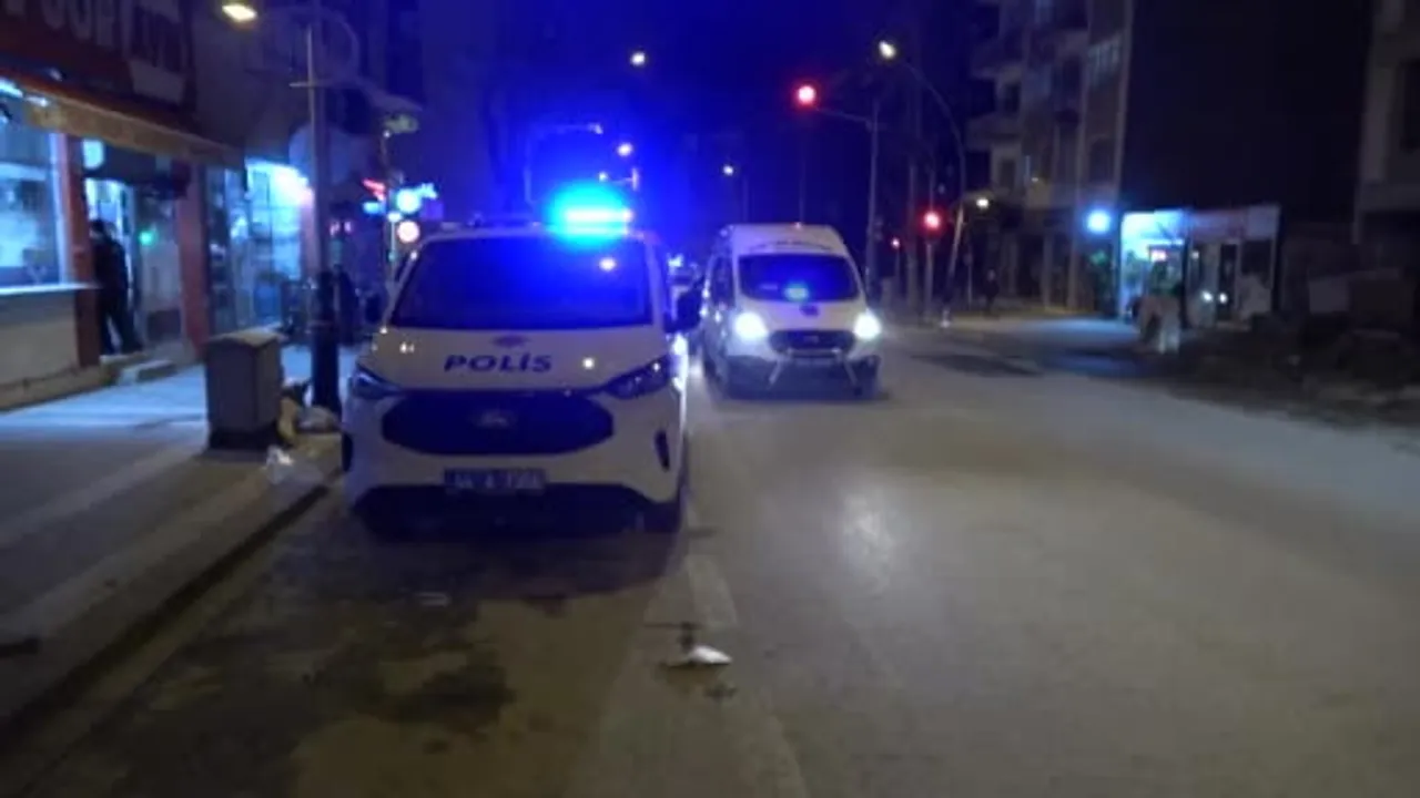 Malatya'da inşaatta düşme: Tuvalet için girdiği alandan yaklaşık 3 metre yükseklikten düşen kişi ağır yaralandı