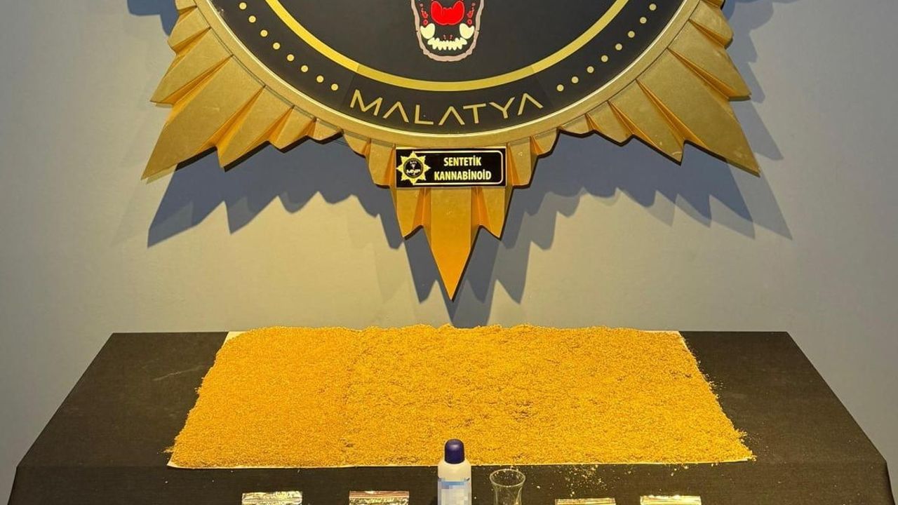 Malatya'da 'torbacı' operasyonunda 1 gözaltı, bin 499 gram sentetik kannabinoid ele geçirildi