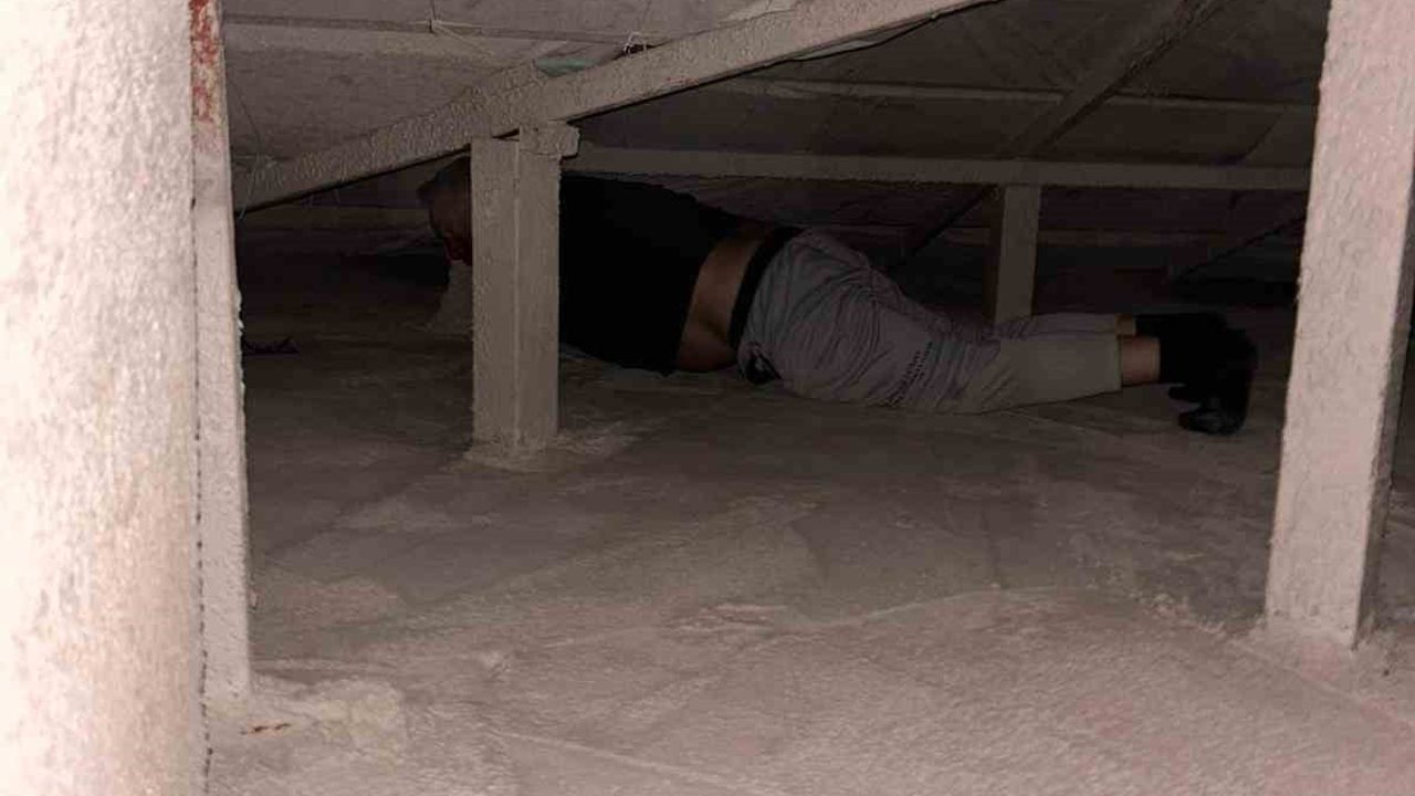 Manavgat'ta 19 yıl kesinleşmiş hapis cezası bulunan hükümlü tavan arasında yakalandı