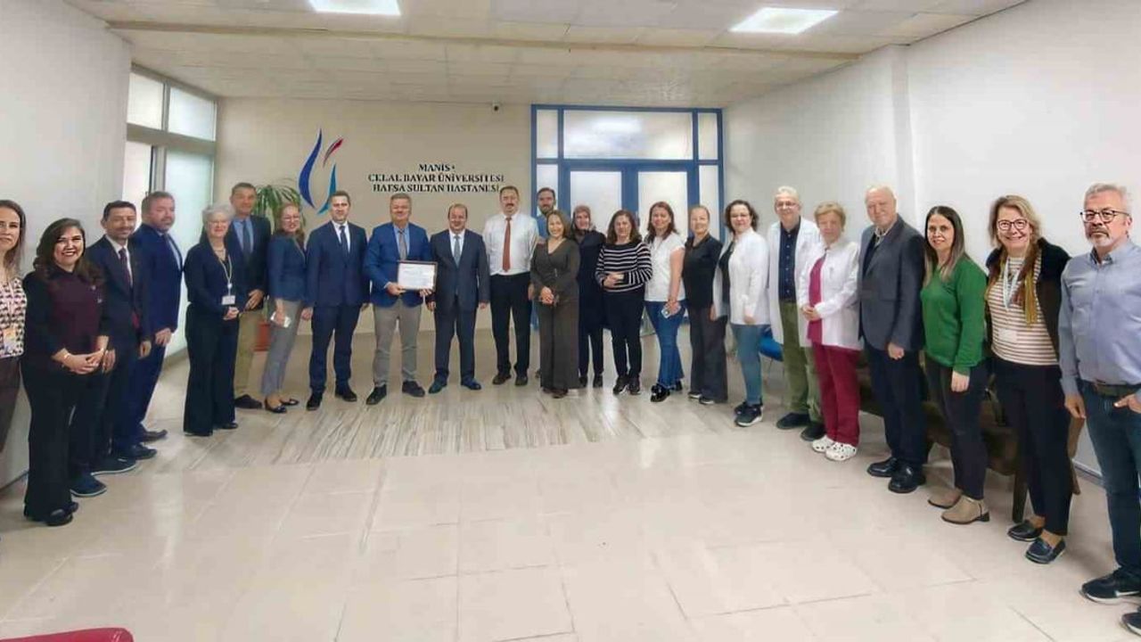 Manisa, Beslenme Dostu ve Fiziksel Aktiviteyi Destekleyen İş Yeri Programı'nda Örnek İl: 49 Kurum Belge Aldı