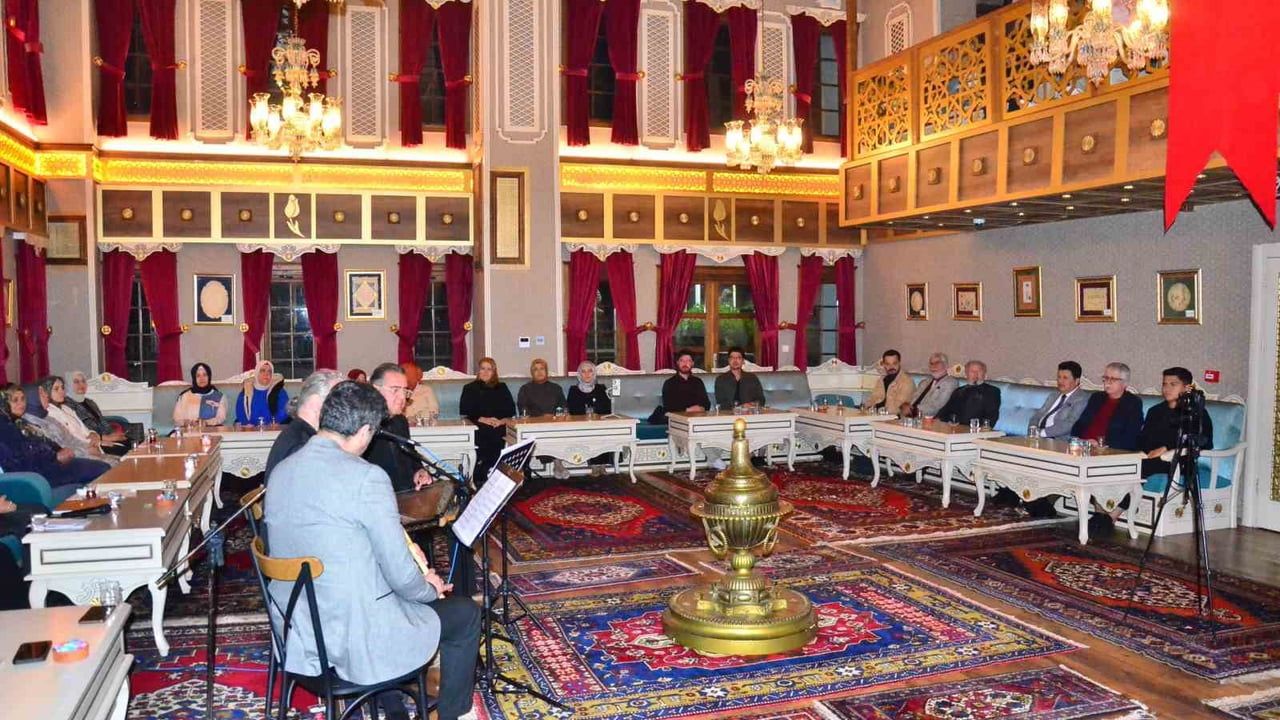 Manisa'da 'Mevlana'da Sessizlik' söyleşisi ve Musaffa Meşkleri