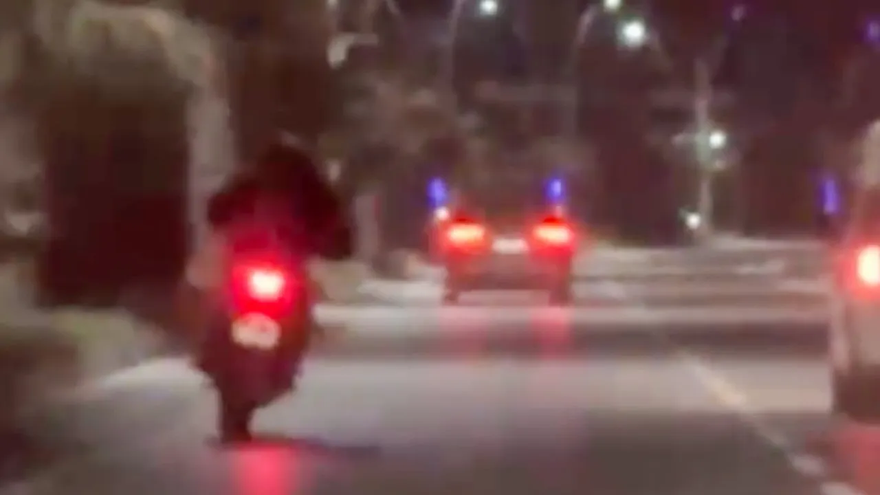 Manisa'da plakasını gizleyip tehlike yaratan motosiklet sürücüsü yakalandı