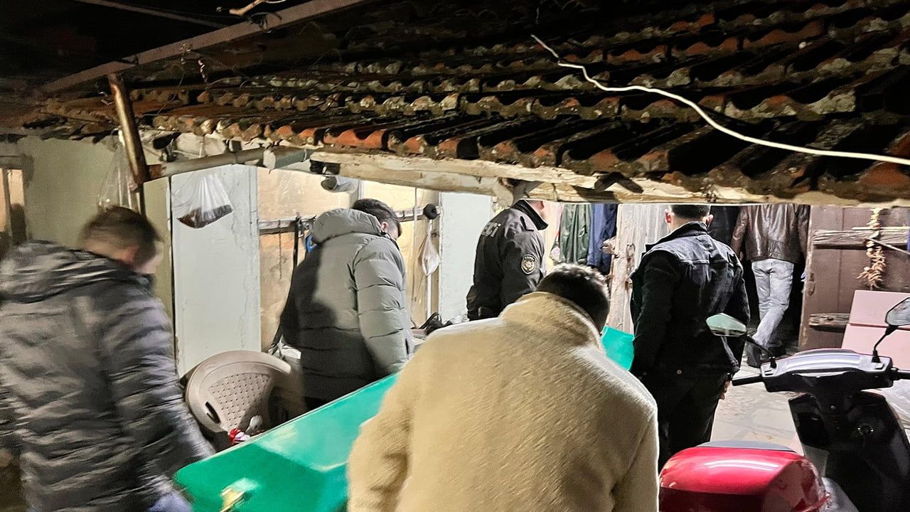 Manisa Kula'da 53 yaşındaki Naim Karabulut evinde ölü bulundu