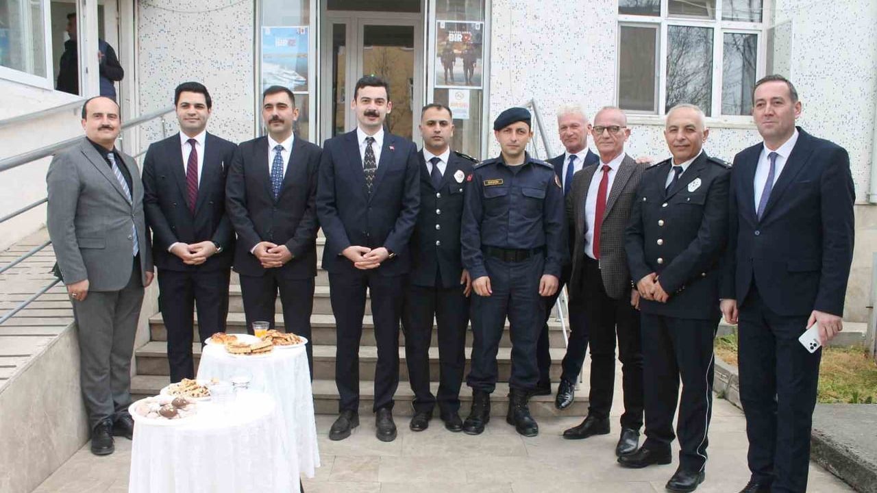 Manyas'ta Türk Polis Teşkilatı'nın 181. kuruluş yıldönümü kutlandı