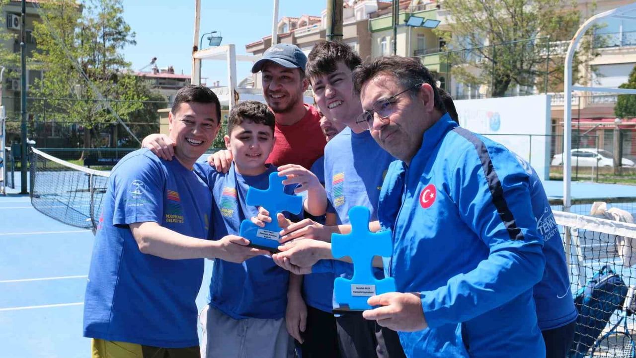 Marmaris’te Otizm Farkındalık Senior Tenis Turnuvası yoğun katılımla tamamlandı