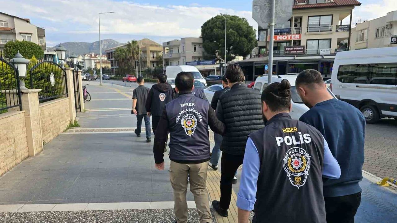 Marmaris'te 'sahte bungalov' şebekesi çökertildi: 8 gözaltı, 3 tutuklama