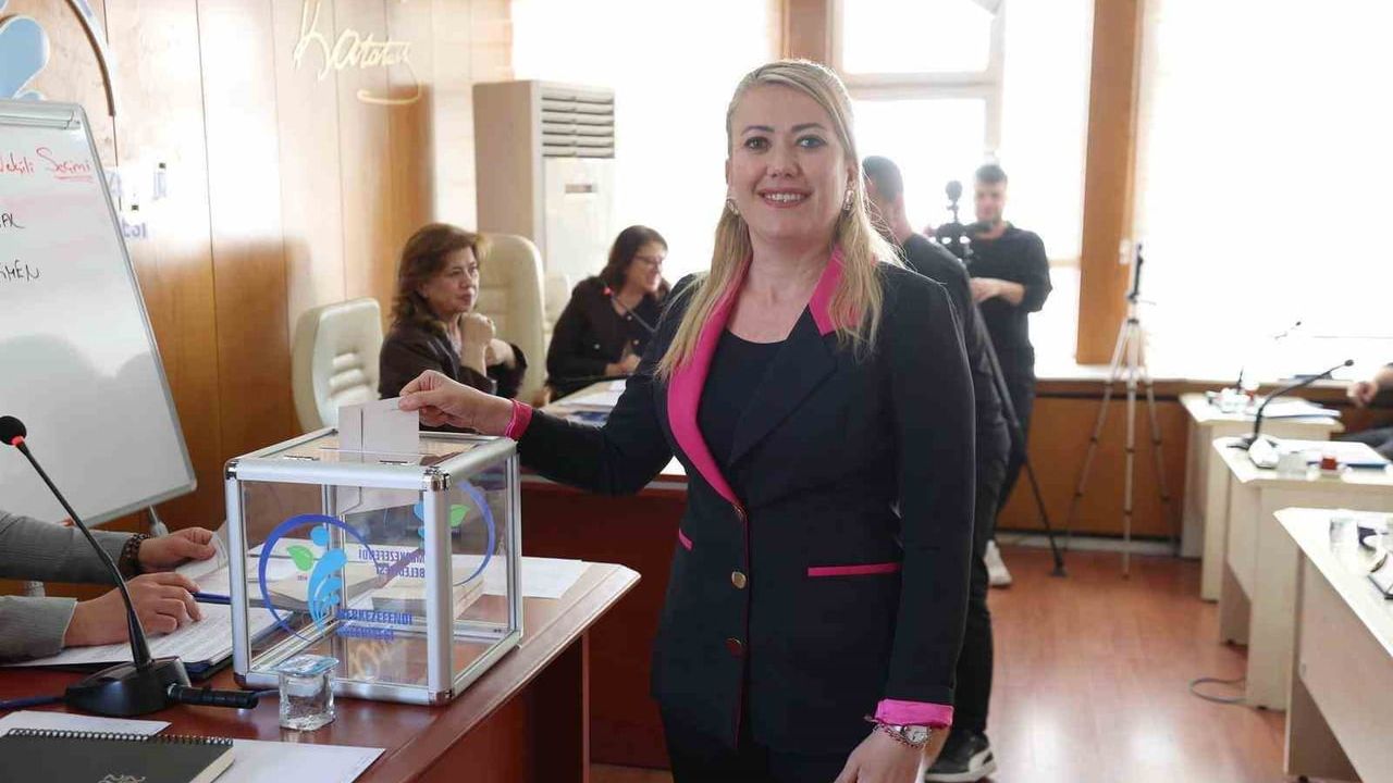 Merkezefendi Belediyesi’nin 2025 Faaliyet Raporu Mecliste Kabul Edildi