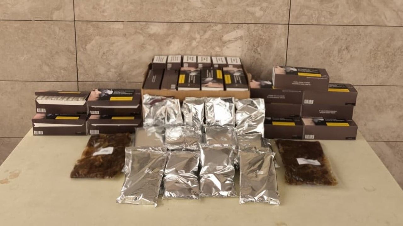 Mersin Anamur'da sigara kaçakçılığı operasyonunda 13.340 makaron ve 12 kg tütün ele geçirildi