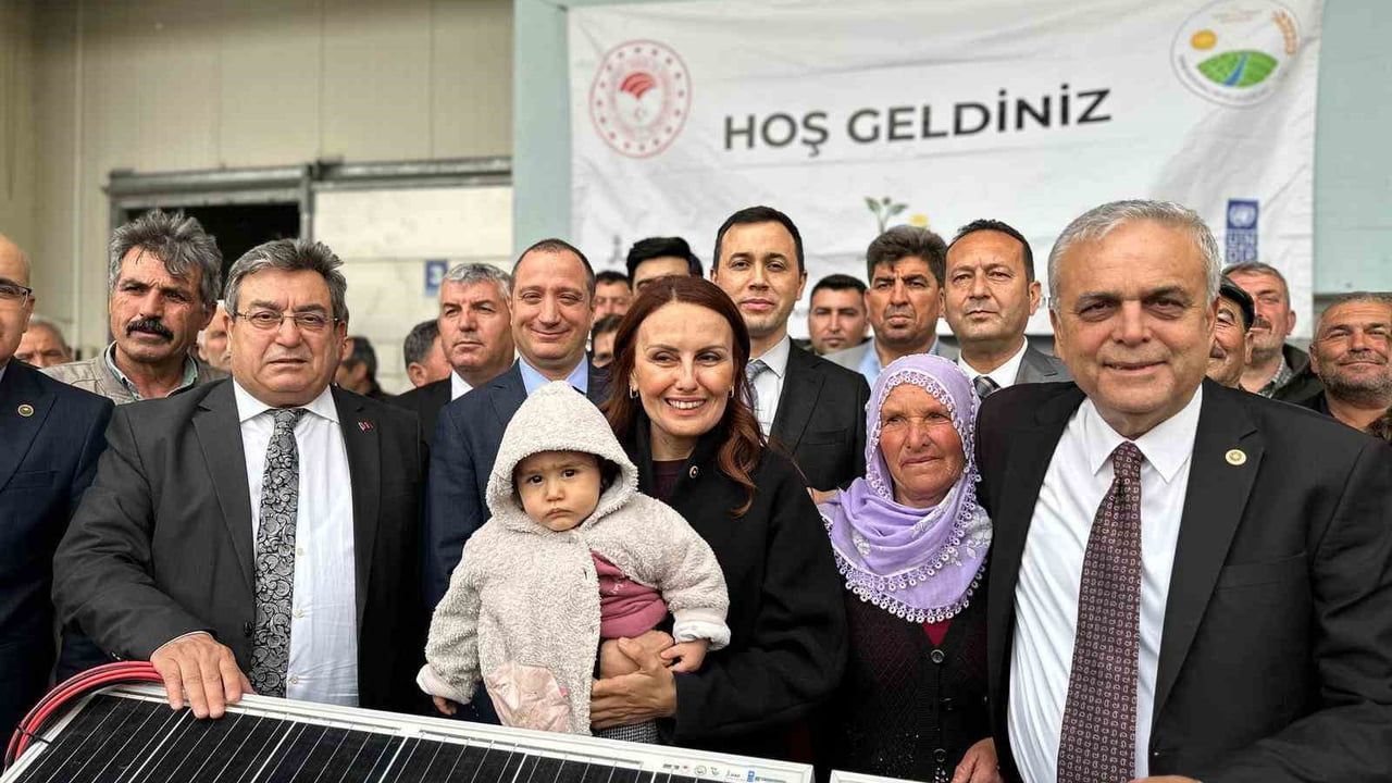 Mersin'de 96 Üreticiye Taşınabilir Güneş Enerjisi Desteği: 3,4 Milyon TL Hibeli Proje