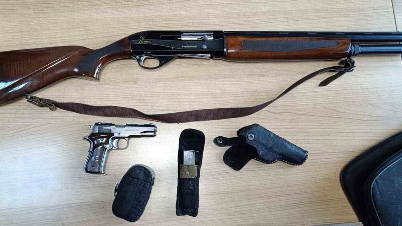 Mersin merkezli üç ilde düzenlenen yasa dışı bahis operasyonunda 19 tutuklama