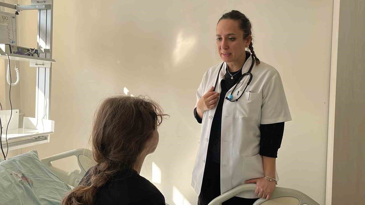 Mevsim Geçişinde Alerji ve Viral Enfeksiyonlar: Bilinçsiz Müdahaleler Risk Oluşturuyor