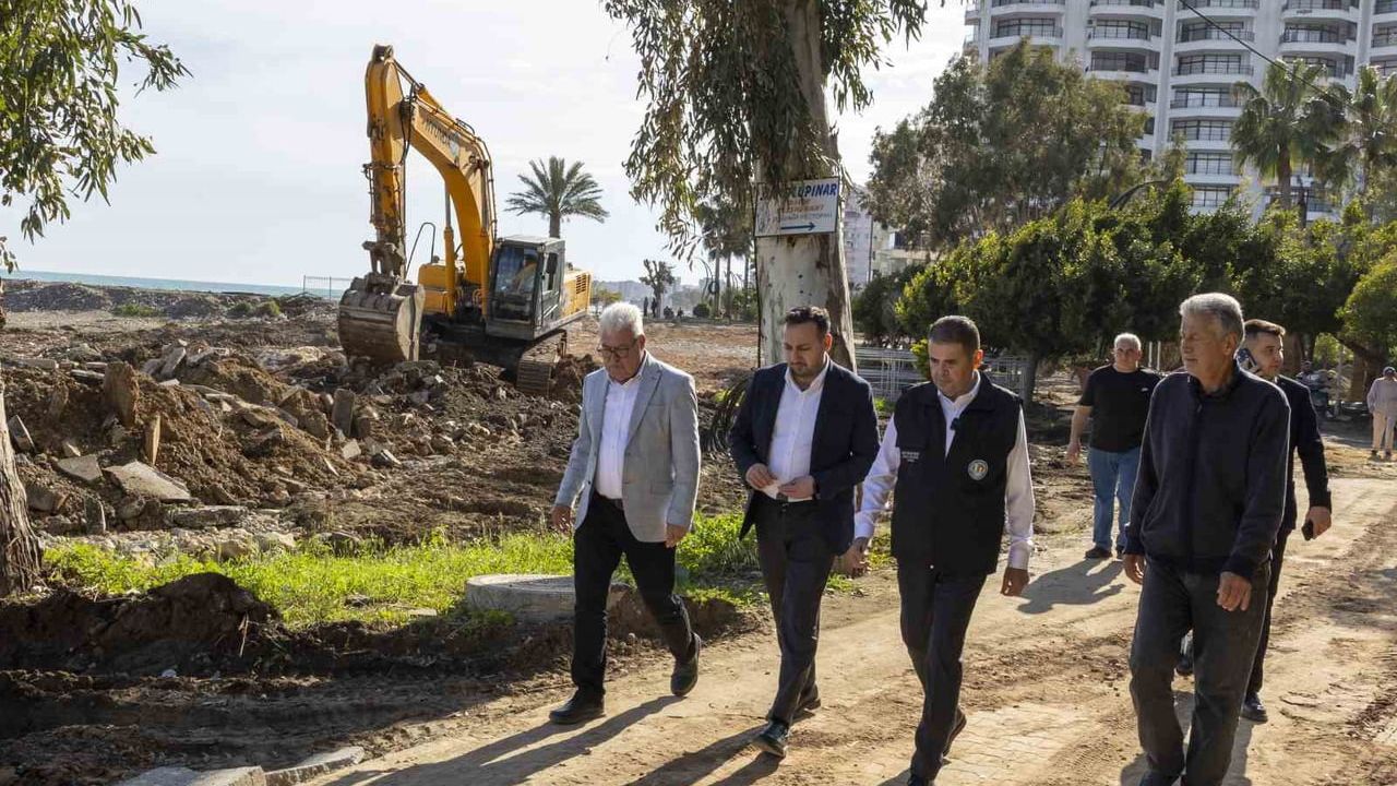 Mezitli Belediyesi Tece sahilini modern yaşam alanına dönüştürüyor