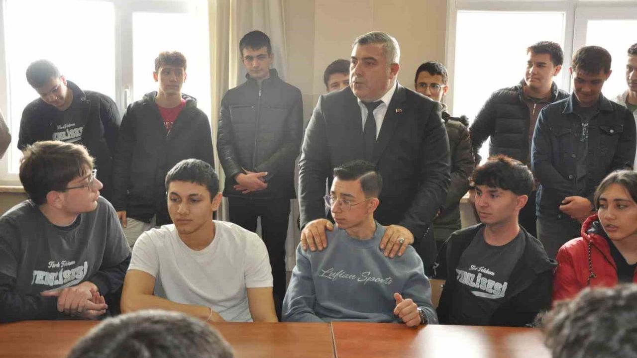 Miraç Sünnetci'den YKS adaylarına moral ve motivasyon çağrısı