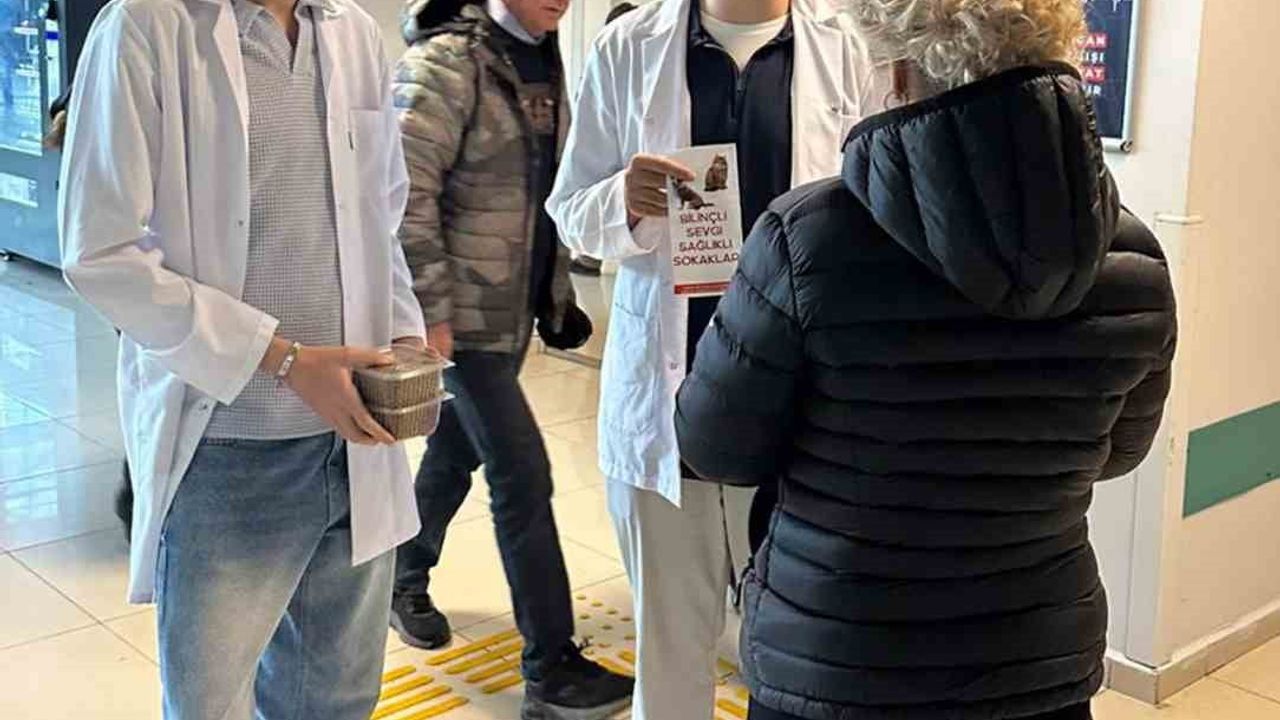 MSKÜ Tıp Fakültesi Öğrencileri, Sokak Hayvanları İçin Bilinçlendirme ve Mama Dağıtımı Yaptı