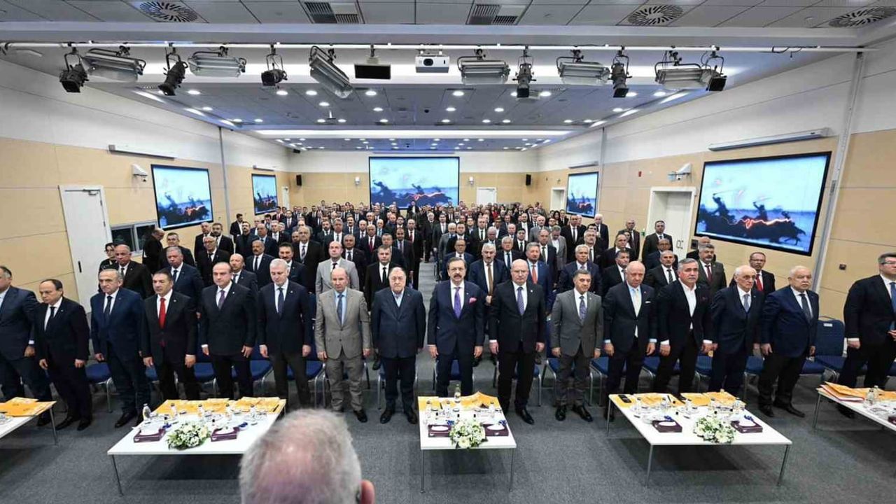 MTSO Başkanı Mehmet Yılmaz, GTİ 2025 Olağan Genel Kurulu'nda Manisa iş dünyasını temsil etti