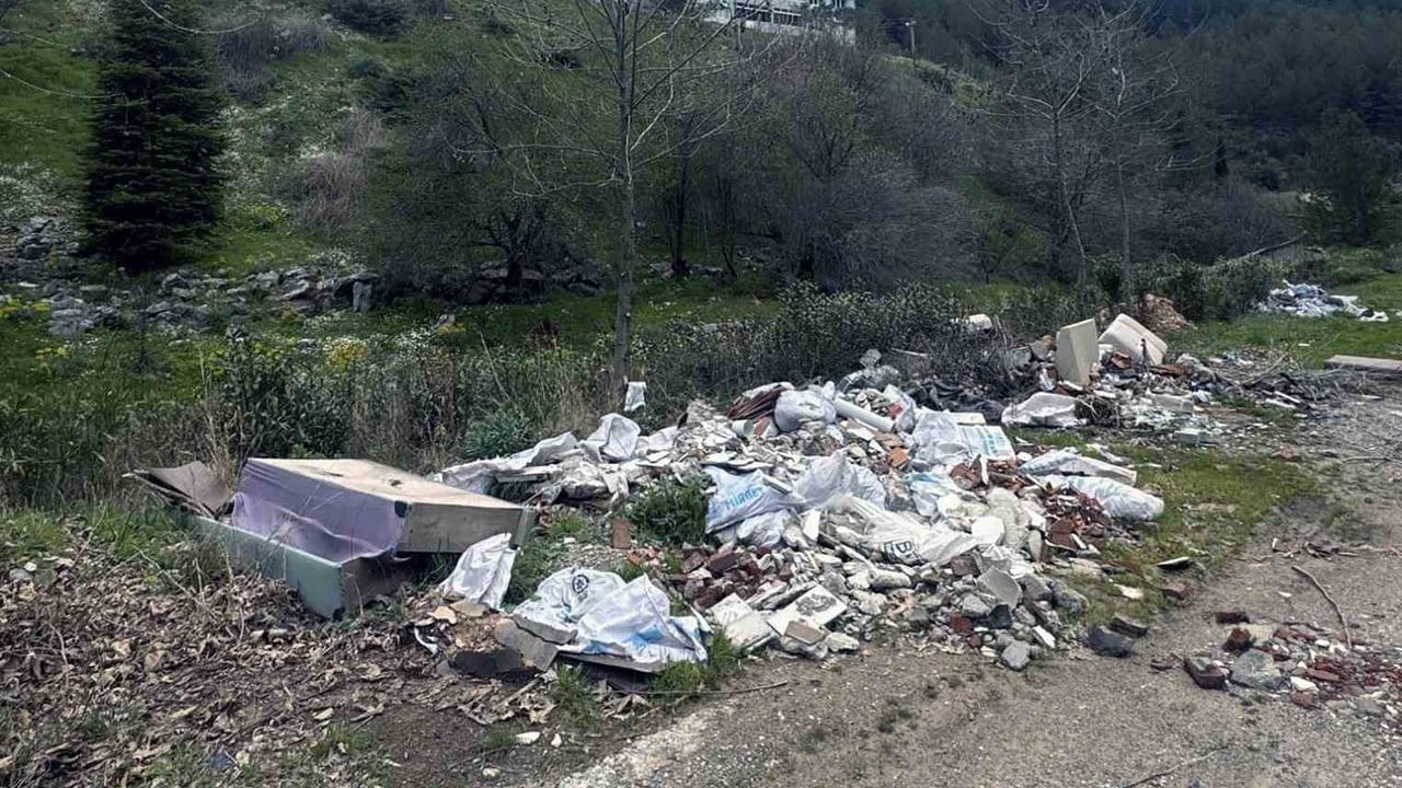 Muğla'da 7 fotokapanla kaçak döküm takibi: 1480 tespit, 13 Milyon 113 Bin 856 TL ceza