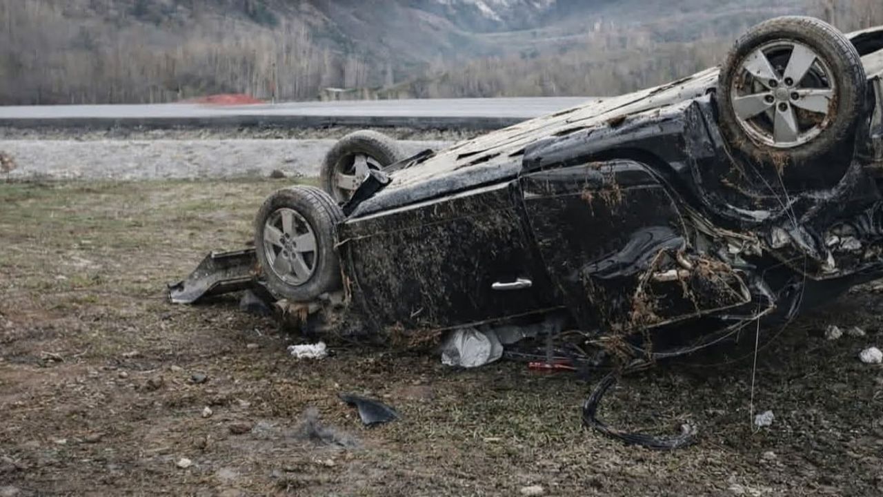 Muradiye-Çaldıran Yolu'nda Kaza