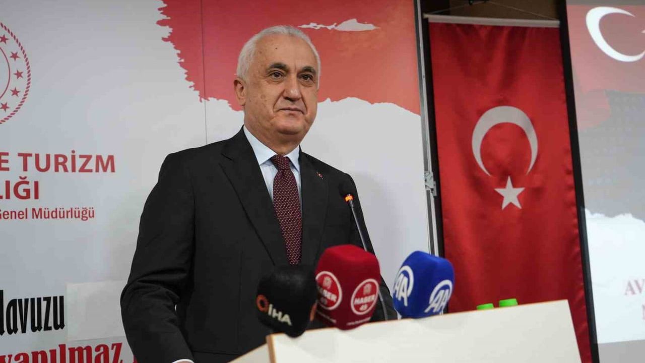 Muş’ta 62. Kütüphane Haftası 'İyileştiren Kütüphaneler' temasıyla başladı