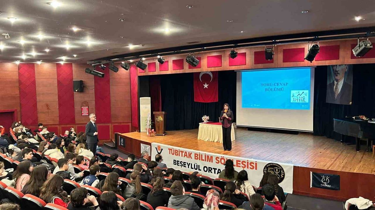 Nazilli'de 'Genç Yaşta Finansal Okuryazarlık' söyleşisi: Öğrencilere tasarruf ve bilinçli tüketim eğitimi
