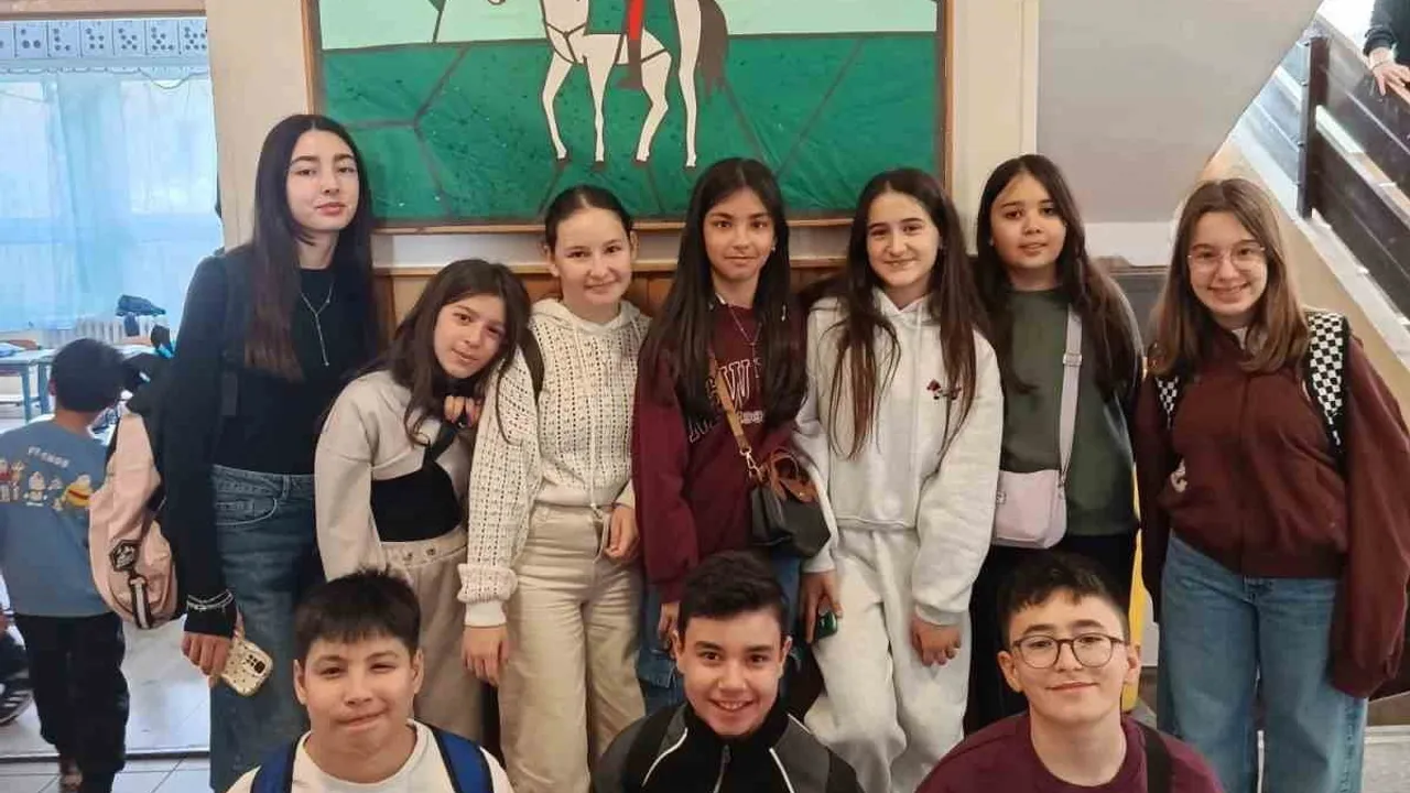 Nazillili öğrenciler Erasmus Okul Eğitimi Akreditasyonu kapsamında Budapeşte'de proje yürüttü