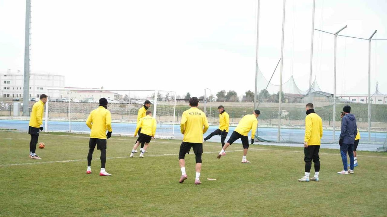 Nesine 2. Lig Kırmızı Grup: Muş Spor Play-off İçin Güzide Gebze’yi Konuk Ediyor