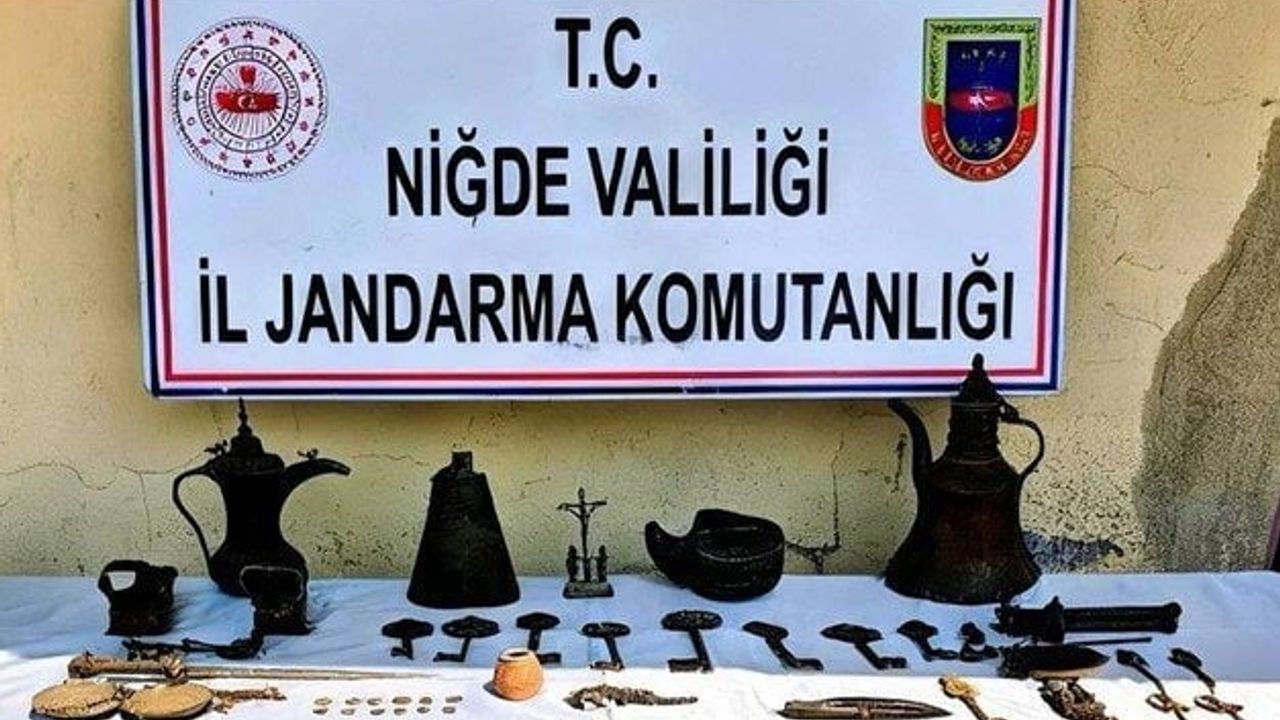 Niğde'de "Anadolu Mirası" Operasyonu: 44 Tarihi Eser Ele Geçirildi