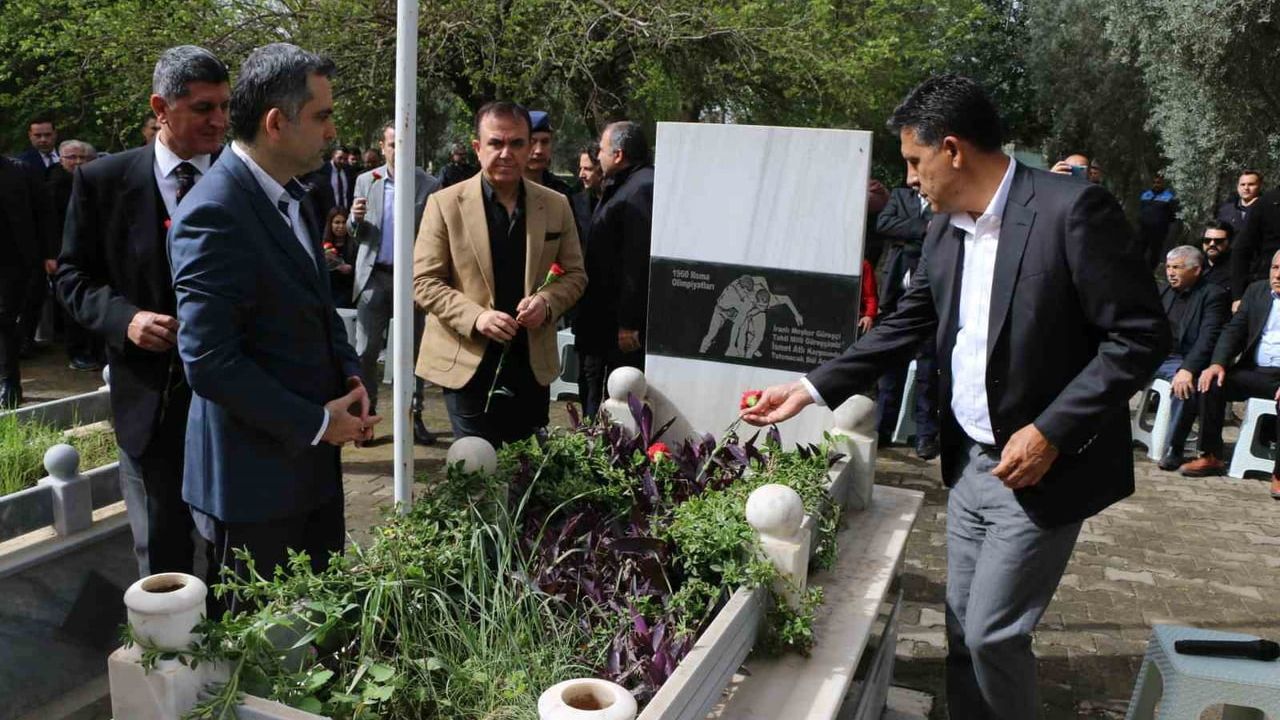 Olimpiyat Şampiyonu İsmet Atlı, vefatının 12. yılında Kozan'da anıldı