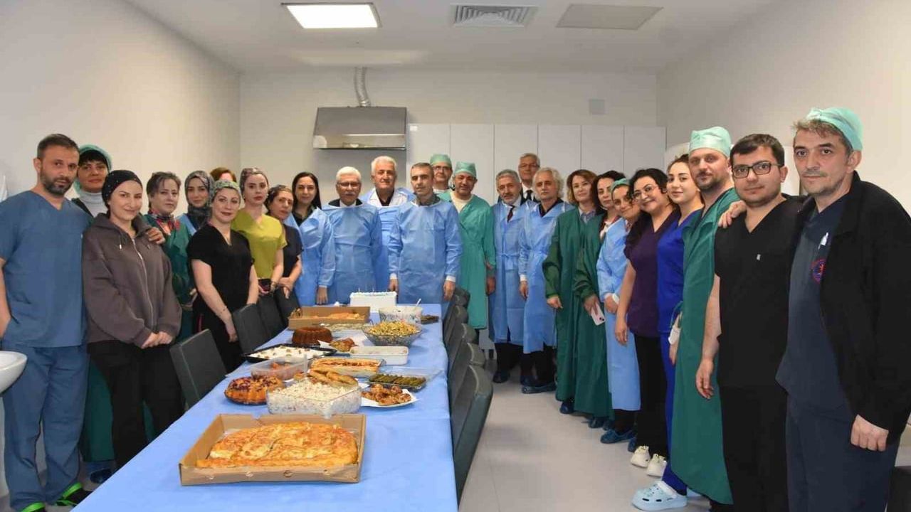 OMÜ Tıp Fakültesi Hastanesi Merkezi Sterilizasyon Ünitesi, Dünya Sterilizasyon Bilimleri Günü'nde personeli ağırladı