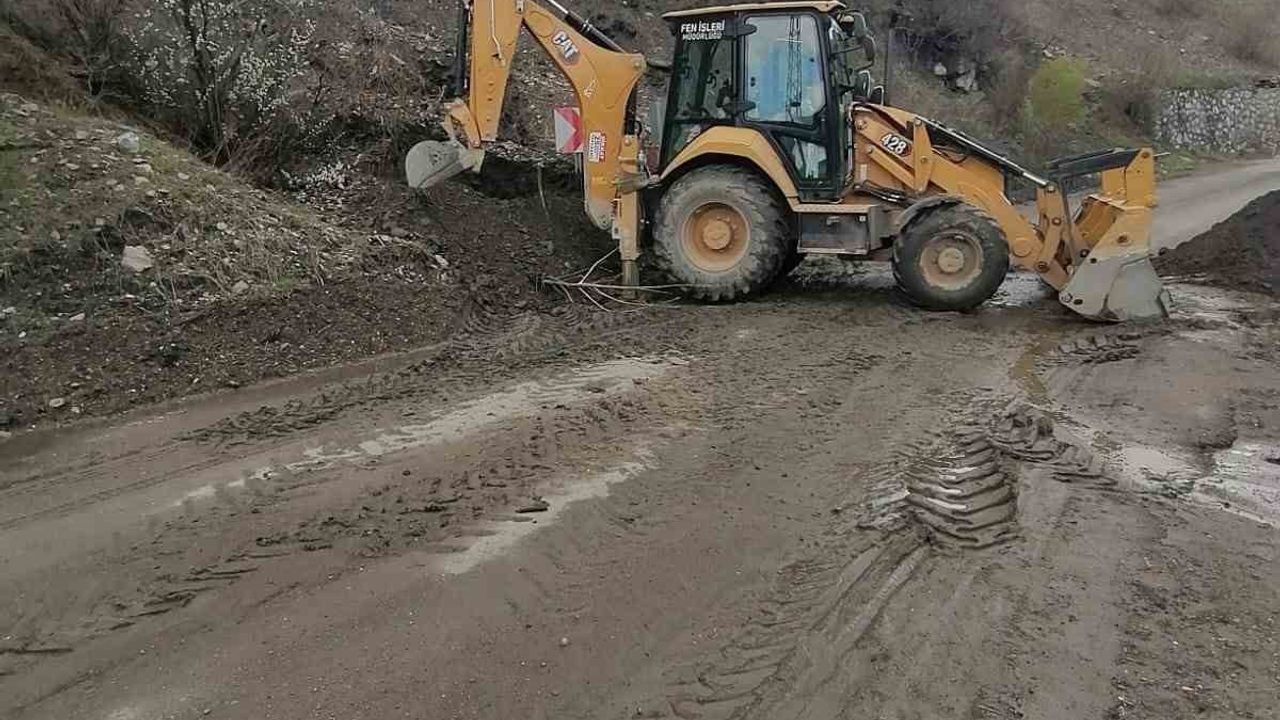 Onikişubat Belediyesi 11 kırsal mahallede ulaşım altyapısını güçlendiriyor