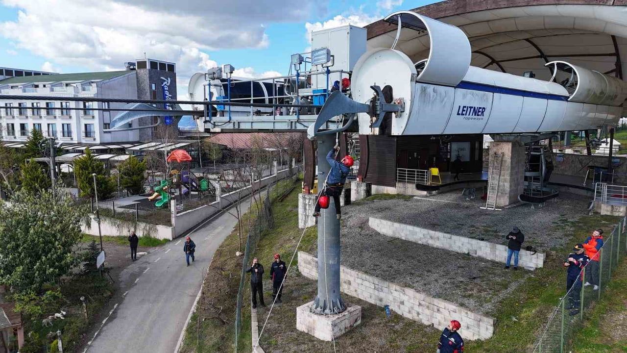 Ordu'da teleferik hattında kurtarma tatbikatı