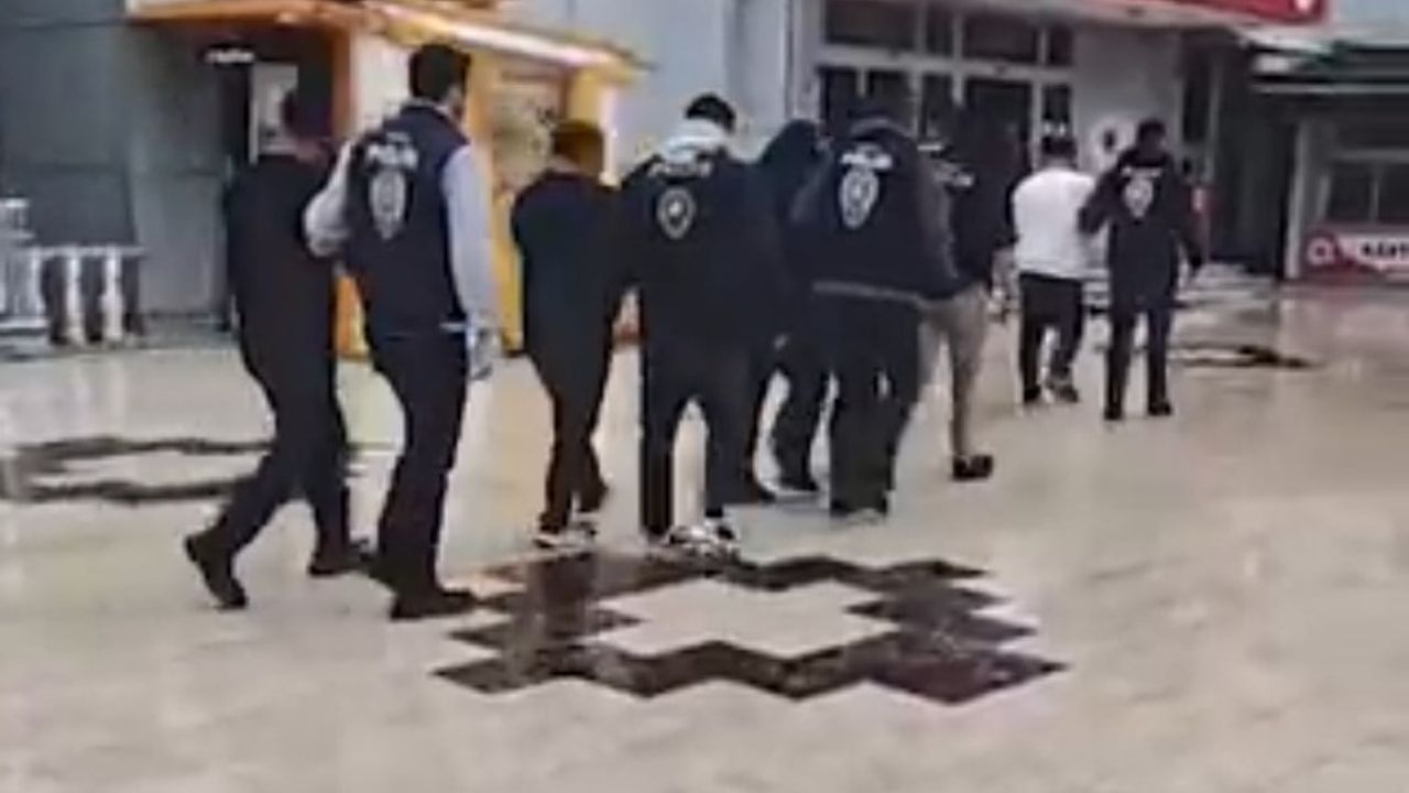 Ordu merkezli 17 ilde dolandırıcılık operasyonunda 8 tutuklama